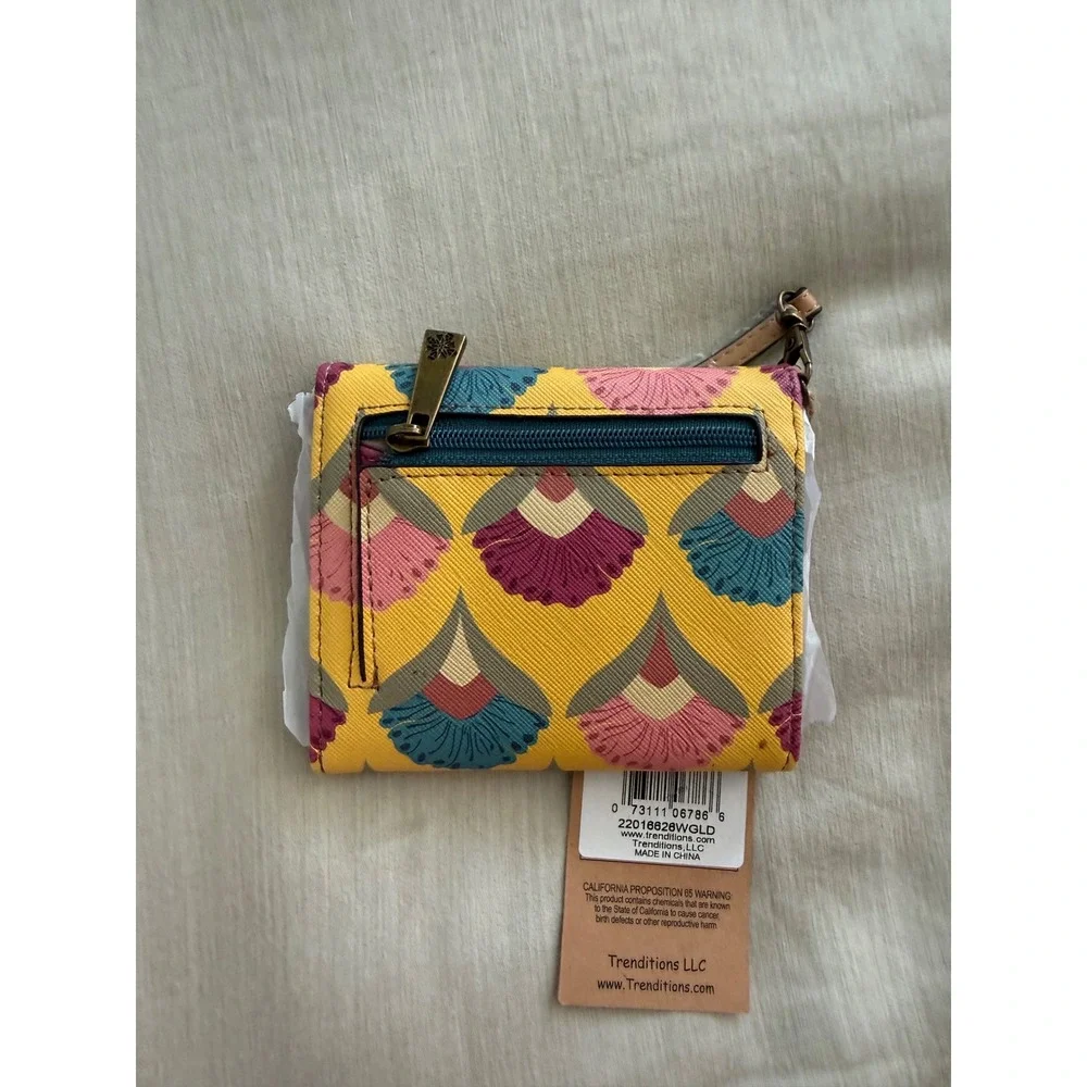Catchfly Studio NWT RFID Mini Wallet Wristlet Gold Floral Boho Wester